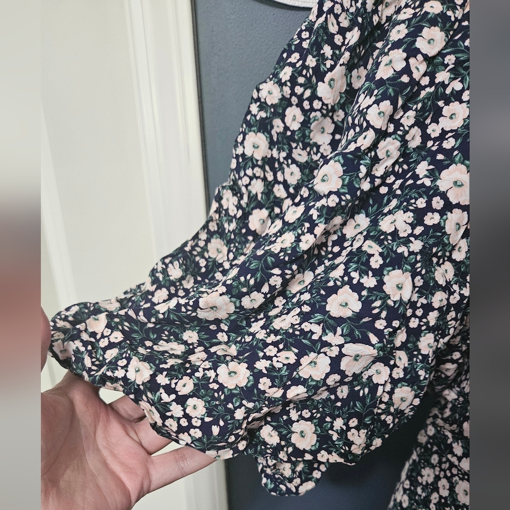 Old Navy Cutout Smocked Back Maxi Shift Dress With Slit Plus Size 4X - Picture 5 of 12